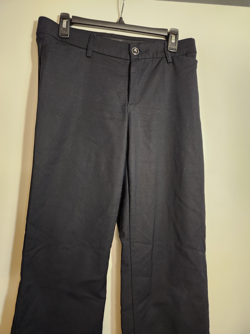 Lee Women's Flex Motion Regular Fit Black Pants - Size 8 Long